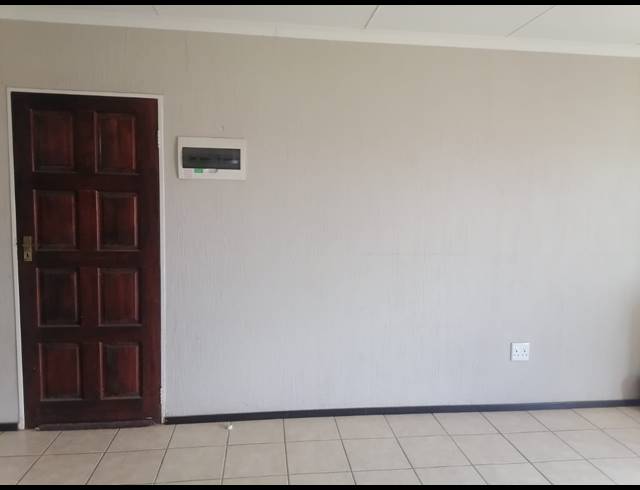 2 BEDROOM HOUSE SOLD IN SHARON PARK